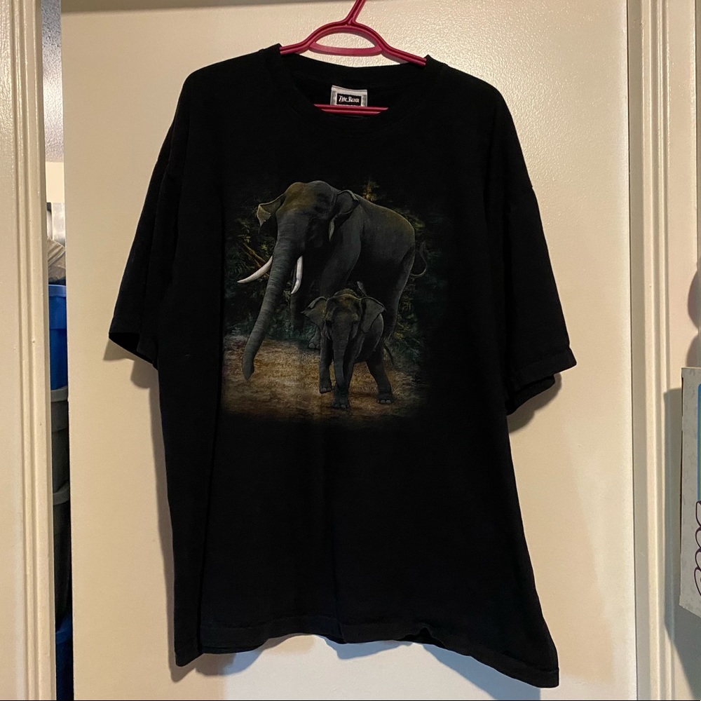 THE ROXX ELEPHANT T-SHIRT